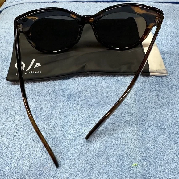 Quay Australia Maiden Sunglasses Tort - Picture 4 of 5